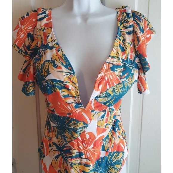 Binlowis Deep V Neck Flounce One Piece - Picture 5 of 13